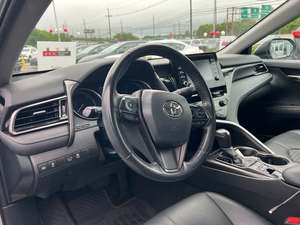 ข้อเสนอส่วนลดปี 2022 รถยนต์โตโยต้า Camry Hybrid SE Nightshade FWD มือสอง ไมล์น้อย - Product Image 6