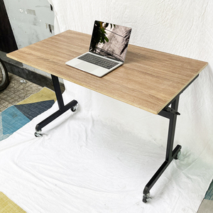 Table portable pliable pour ordinateur portable 120x60cm avec étagère, en bois massif et contreplaqué mélaminé, design simple pour chambre à coucher - Product Image 5
