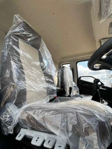 Camion tête motrice 6x4 de bonne qualité, NEUF, modèle 2022 FAW J6P-420 EURO 5Z9, transmission manuelle à 5 vitesses - Product Image 5