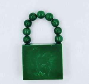 กระเป๋าคลัทช์เรซิ่นหรูหราสำหรับงานกลางคืน ดีไซน์มุก  รักษ์โลก  วาดลายด้วยมือ  เหมาะเป็นของขวัญงานแต่งงาน - Product Image 5