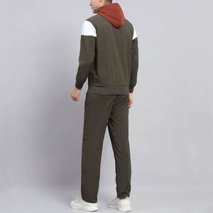 Marque privée personnalisée hiver à capuche solide imprimé hommes pull à manches longues survêtements-respirant coupe-vent vêtements de sport - Product Image 2