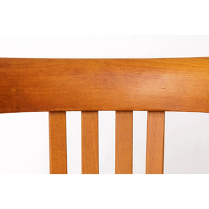 Fauteuil de salle à manger en teck du milieu du siècle avec dossier arrondi et cadre en bois massif - Product Image 4