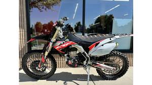 2016 para Hondaas C R F 450 R Global Market Dirt Bike - Product Image 5