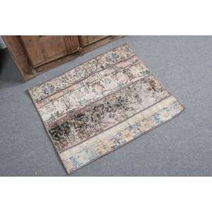 Tapis turc vintage, tapis de 2,3 x 2,5 pieds, petit tapis persan brun - Product Image 1