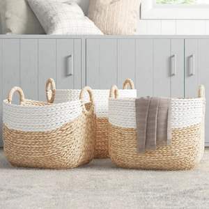 Cheap Wholesale Rustic Trendy Handwoven <b>Water</b> Hyacinth Basket Sustainable Clothing Storage <b>Containers</b> For Home Decoration - Product Image 1