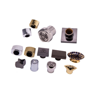 Tapa Pulverizadora para Botellas de Perfume de Metal, la Más Famosa - Product Image 5