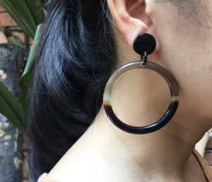 Modernos y Elegantes Pendientes Geométricos de Cuerno de Búfalo, Joyería de Cuerno Natural Ecológica y a la Moda, Hechos a Mano, Ideales para Bodas y Fiestas - Product Image 2
