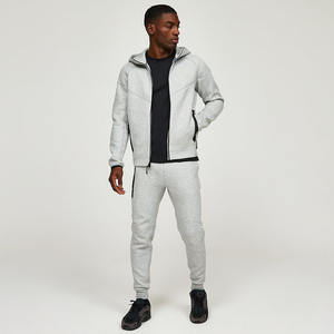 Vente en gros Survêtements vierges personnalisés pour hommes avec fermeture éclair Tenues d'entraînement respirantes Fabriquées au Pakistan - Product Image 1