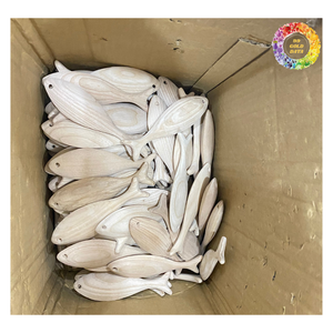 Tenture murale de poisson en bois, découpe de poisson en bois peint pour un artisanat en bois unique, décoration murale de poisson en bois non fini fait à la main - Product Image 2