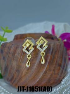 Durable AD Tops aleación blanca 0.765 gramos par ligero uso diario joyería de moda al por mayor proveedor en línea - Product Image 2