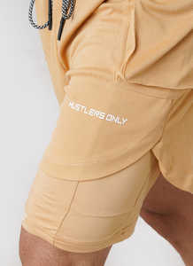 Pantalones cortos Cargo para correr personalizados de color al por mayor, transpirables de secado rápido, pantalones cortos geniales para gimnasio de doble capa para hombres - Product Image 4