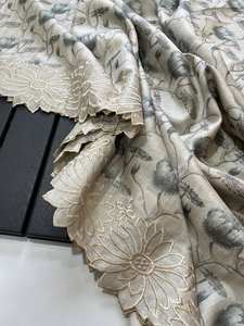 ชุดส่าหรีสำหรับผู้หญิงเสื้อเบลาส์ผ้าไหมทัสซาร์แบบไม่มีตะเข็บงานปักลายดอกไม้สำหรับปาร์ตี้ - Product Image 2