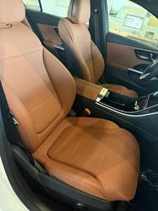 เมอร์เซเดส-เบนซ์ ซี-คลาส ซี 300 ขับเคลื่อนล้อหลัง ปี 2025 มือสอง - Product Image 3