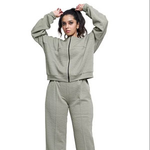 Ensemble de survêtement élégant pour femmes, survêtement à séchage rapide pour femmes, vêtements d'entraînement sportif, survêtement - Product Image 1