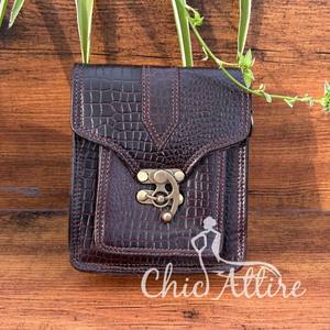 ใหม่กระเป๋าสะพายข้างหนังจระเข้สีน้ำตาลเย็บด้วยมือกระเป๋าสะพายข้างขนาดเล็กสำหรับผู้หญิงกระเป๋าความงามสไตล์วินเทจที่ดีงาม - Product Image 1