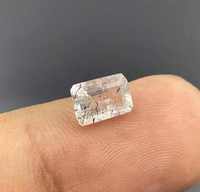 Pierre précieuse naturelle Super Seven taille émeraude facettée transparente 7,5x5,5x3,5mm 1 carat avec jeu de couleurs HAYAAT GEMS HG-609 pour bijoux