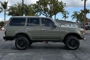 LANDCRUISERS 4WD SUV DE QUALITÉ SUPÉRIEURE 1996 - Product Image 4