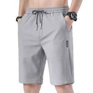 Pantalones cortos de dormir para hombre, pantalones cortos informales de verano para hombre, cintura elástica, rectos, color sólido, seda helada, deportes, bolsillo fino, hasta la rodilla, pantalones para hombre - Product Image 2