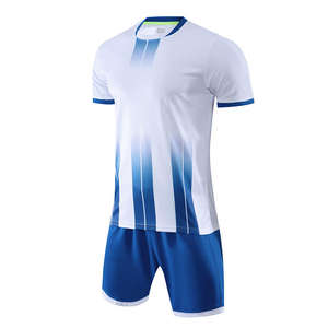 Conjunto de uniforme de fútbol personalizado, tejido ligero y transpirable, perfecto para torneos y deportes de equipo - Product Image 1