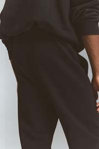 Fitness al aire libre sueltos de secado rápido pantalones transpirables Streetwear en blanco hombres Pantalones deportivos Casual moda Color sólido Jogger Pantalones - Product Image 3