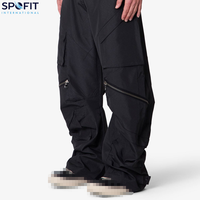 Jean baggy homme en coton 100% brodé, coupe droite, taille mi-haute, style streetwear, tissé, délavé, collection automne