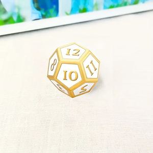 Un juego de la <span class=keywords><strong>serie</strong></span> Metal de gama alta con siete juegos de dados en oro y blanco, <span class=keywords><strong>Dungeons</strong></span> & <span class=keywords><strong>Dragons</strong></span> RPG, juego de mesa MTG - Product Image 4