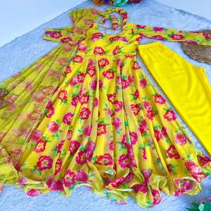 Último diseñador Faux Georgette Floral Printed Work Anarakali Kurti Set por FabZone - Product Image 3