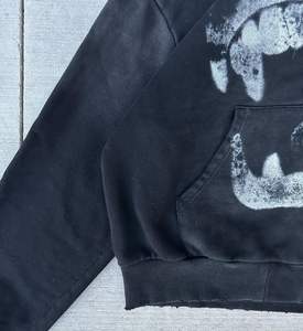 High Quality <b>Plain</b> Cheap Men's Customized Printed Washed Vintage <b>Black</b> Strings Thermal <b>Hoodies</b> 100% Cotton Boxy Crop <b>Hoodies</b> - Product Image 3