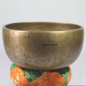 Bol chantant en cuivre plaqué, finition cuivrée, instrument de musique artisanal, bol himalayen pour la méditation - Product Image 5