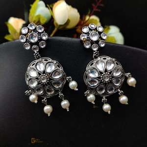 Diseñador de forma redonda Dangler Stud Pendiente Regalo para ropa de fiesta informal Producto a granel hecho a mano - Product Image 2