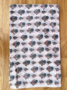 Tela de estampado de bloque de Jaipur Floral moderno de algodón suave hecho a mano indio, <span class=keywords><strong>Material</strong></span> de vestido de estampado de bloque, tela de algodón indio - Product Image 4