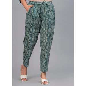 ชุด kurta ของผู้หญิงพิมพ์ลายดอกไม้สีเขียวโอปอลพร้อมกางเกง & dupatta - Product Image 1