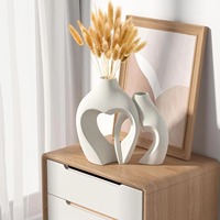 Vase à fleurs incroyable le plus exigeant Pot de fleurs simple en forme de coeur Ornements de bureau de luxe nordique