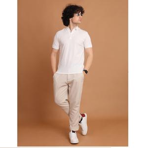 Camiseta de media manga con cuello de polo estirable duradera Mezcla definitiva de comodidad Flexibilidad y estilo atemporal para ropa informal - Product Image 1