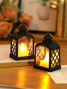 Linterna decorativa colgante de velas para patios exteriores, jardines o espacios interiores con iluminación ambiental de estilo marroquí - Product Image 3