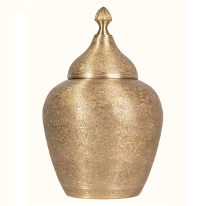 Jarra de Templo de Latón Puro de Alta Calidad con Grabado, Acabado Pulido, Jarra de Templo de Latón Vintage para Decoración de Templos - Product Image 1