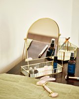 Mini miroir design de maison moderne de luxe et porte-plateau en verre de cristal organisateur de bijoux pour accessoires et boîtes à bijoux