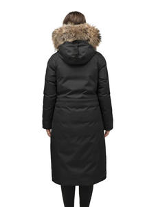 Service OEM Dernière conception Parka court à capuche noir pour femmes Veste bouffante et veste d'hiver matelassée tricotée respirante - Product Image 2