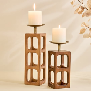 Bougeoirs en bois foncé peints à la main avec des fleurs jaunes, ensemble de deux, disponibles au prix de gros. - Product Image 5