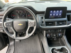 Chevrolet Tahoe LS 2023 d'occasion propre - Product Image 5