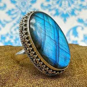 Último anillo de Plata de Ley 925 para mujer cabujón de forma ovalada con piedra preciosa labradorita semipreciosa para joyería de fiesta - Product Image 1