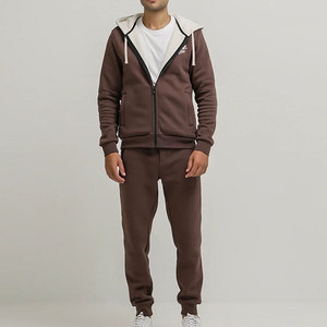 Vêtements tendance pour la saison froide, pour un style de vie moderne, sweat à capuche doublé en sherpa, tissu chaud et doux, design confortable, tenue de tous les jours - Product Image 1