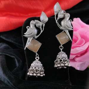 Boucles d'oreilles goutte mode femme Fusion Vintage charme Style moderne rustique Antique Look foncé terni métal finition à la mode - Product Image 6