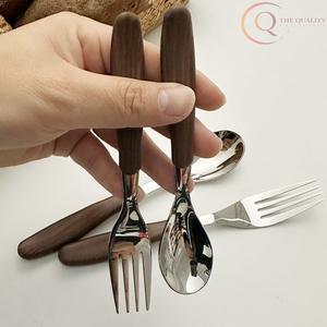 Juego de Cubiertos de Madera Reutilizables y Sostenibles, Duraderos, Resistentes al Calor, Aptos para Lavavajillas, para Uso en el Hogar, Campamentos y Picnics - Product Image 4