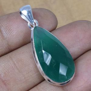 Accessoires pour femmes Cadeau de mariage parfait Pendentif en pierre d'onyx vert en argent sterling 925 avec pendentif estampillé 925 Bijoux - Product Image 5