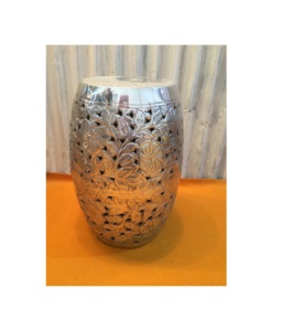 Taburete de metal de hierro pulido de plata hecho a mano con diseño de hoja martillada estilo moderno para uso doméstico y exterior - Product Image 6