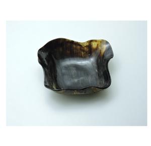 Tazón Decorativo de Alta Calidad con Diseño Moderno para Comida y Sopa, Tazón de Cuerno de Búfalo Estilo Japonés para Mezclar Aperitivos, en Venta - Product Image 1