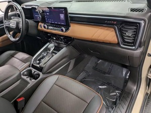 Sobari Best 2023 G M C Canyon Ventas de temporada Premium Autos usados - Product Image 2