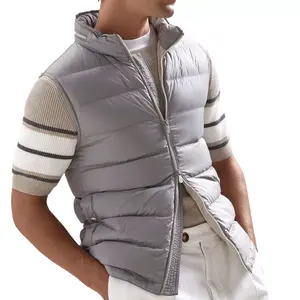 Chaqueta acolchada transpirable para hombre con logotipo personalizado Tela de lona Aislamiento cálido Ropa de abrigo de invierno cómoda y elegante - Product Image 1