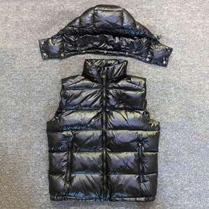 Chaqueta de Invierno sin Mangas con Capucha para Hombre, con Logotipo Frontal en Tela de Lona, Diseño Personalizable - Venta al por Mayor - Product Image 2